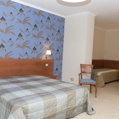 B&B Talìa Grammichele Bagian luar foto