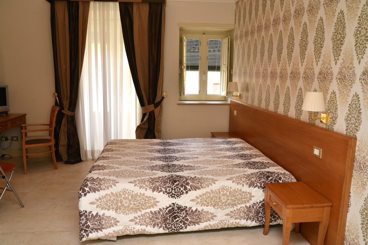 B&B Talìa Grammichele Bagian luar foto