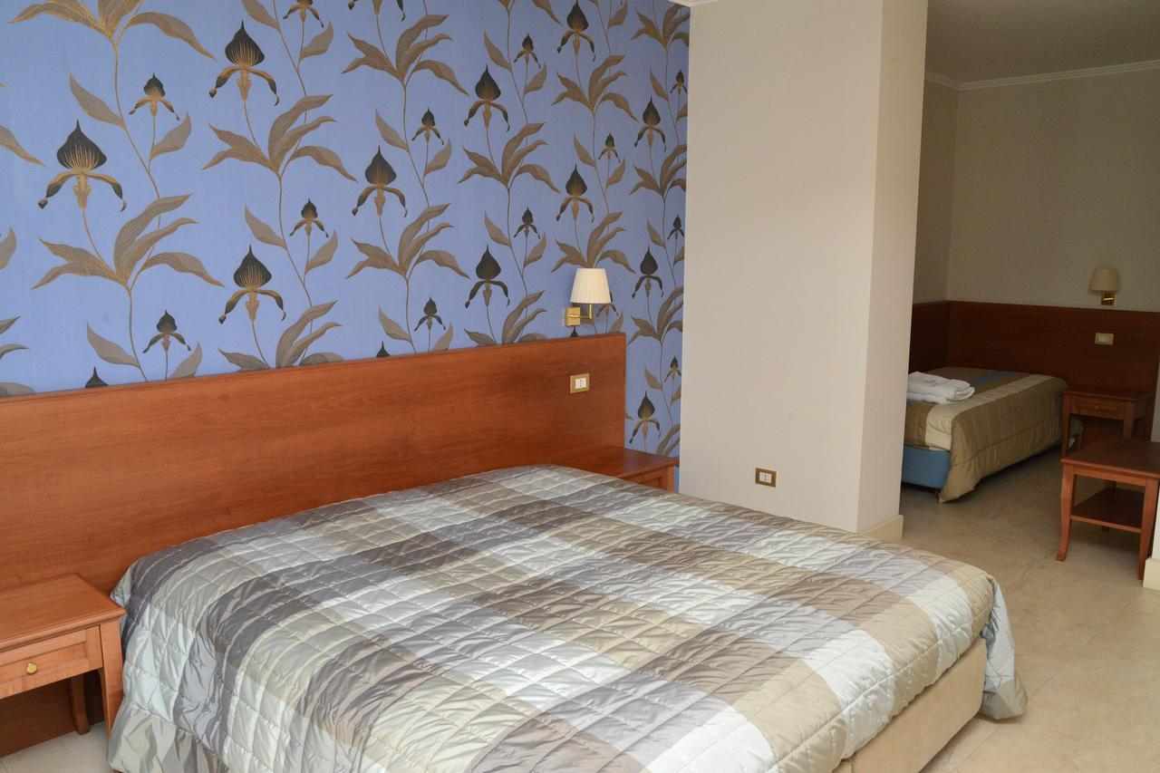 B&B Talìa Grammichele Bagian luar foto